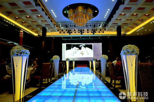 老城宴天下宴會(huì)廳音響燈光大屏T臺(tái)系統(tǒng)工程